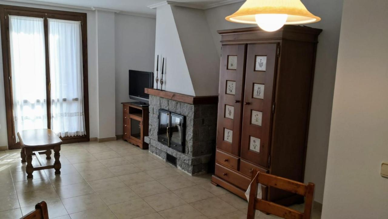 Appartamento Senda De Conques Benasque Esterno foto